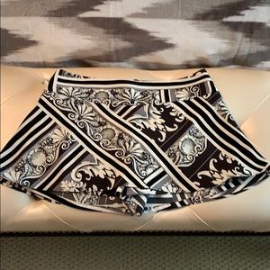 Express size 8 short/skirt combo